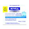 NIVEA VISAGE Light Moisturizing Day Care SPF15